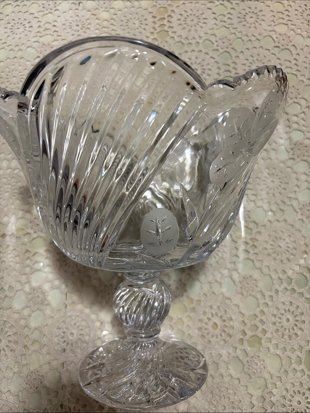 Crystal Footed Compote Bowl - Elegant Etched Design